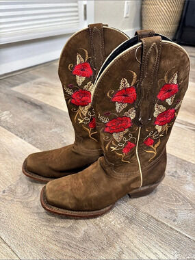 El General 3043 1820 Floral Embroidered Heeled Cowboy Boots US 6 B
